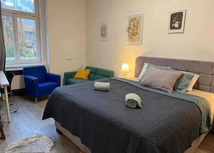 Apartament Retro Boho Style St Clement With A Oasis *